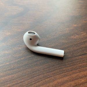 Apple | AirPod R side only